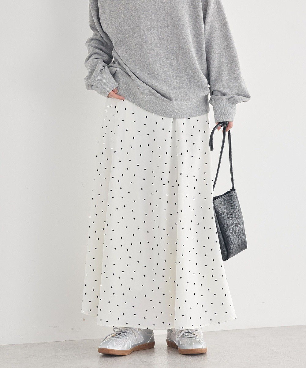 earth music&ecology サテンフレアスカート 