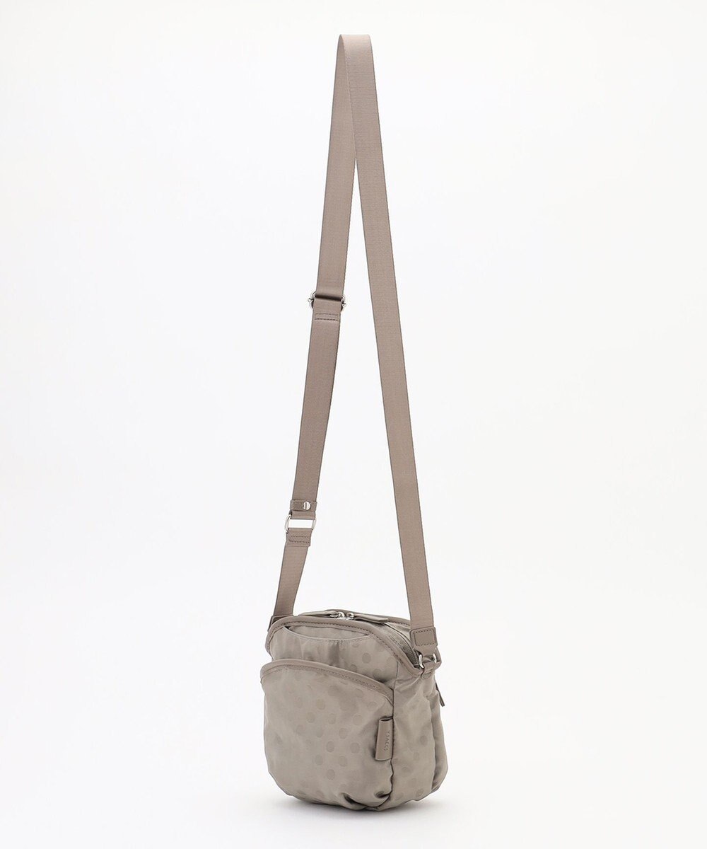 Y'SACCS ドットジャガードポシェット 