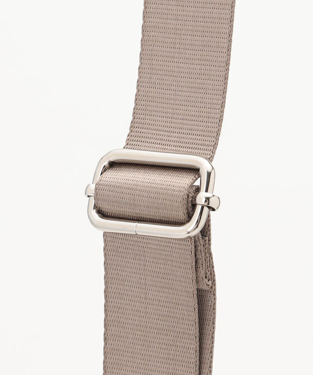 Y'SACCS ドットジャガードポシェット 