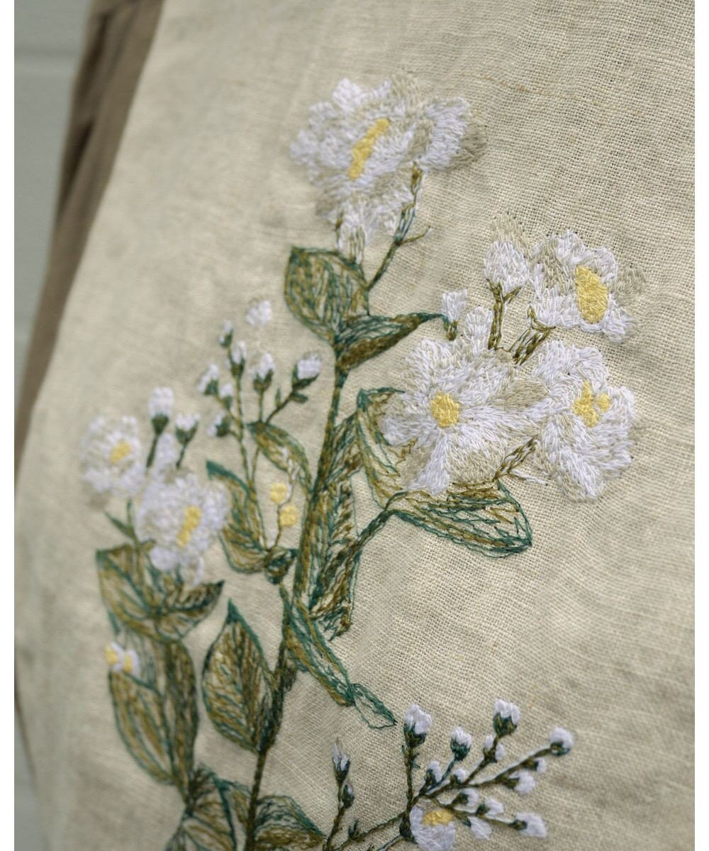 muuc ジャスミン刺繍半袖プルオーバー〈日本製・上質な天然素材・遠州織物〉〈繊細なオリジナル花刺繍〉〈ゆったりフリーサイズ〉〈上品な大人の布帛Tシャツ〉 