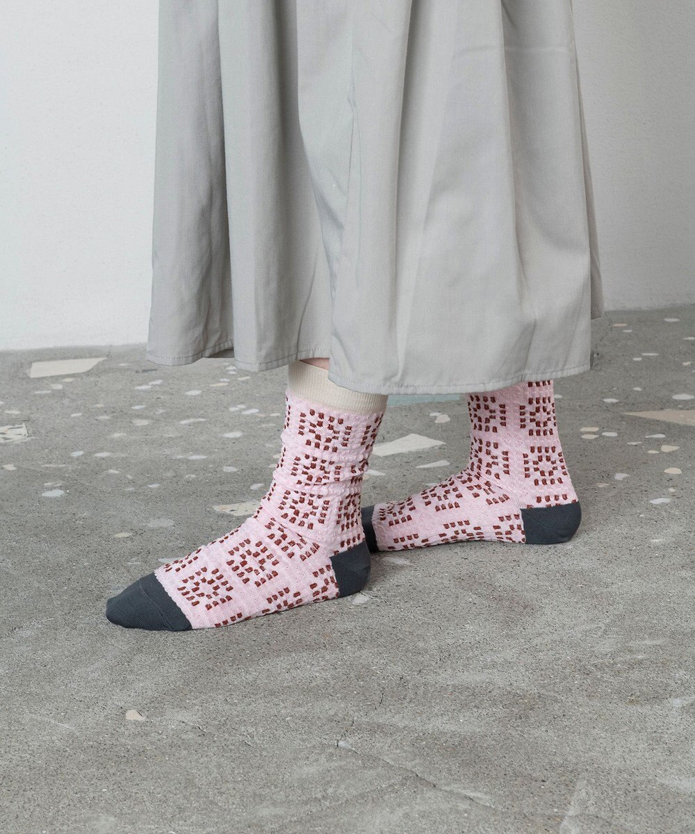 TRICOTE かぎあみ柄パンピーソックス 