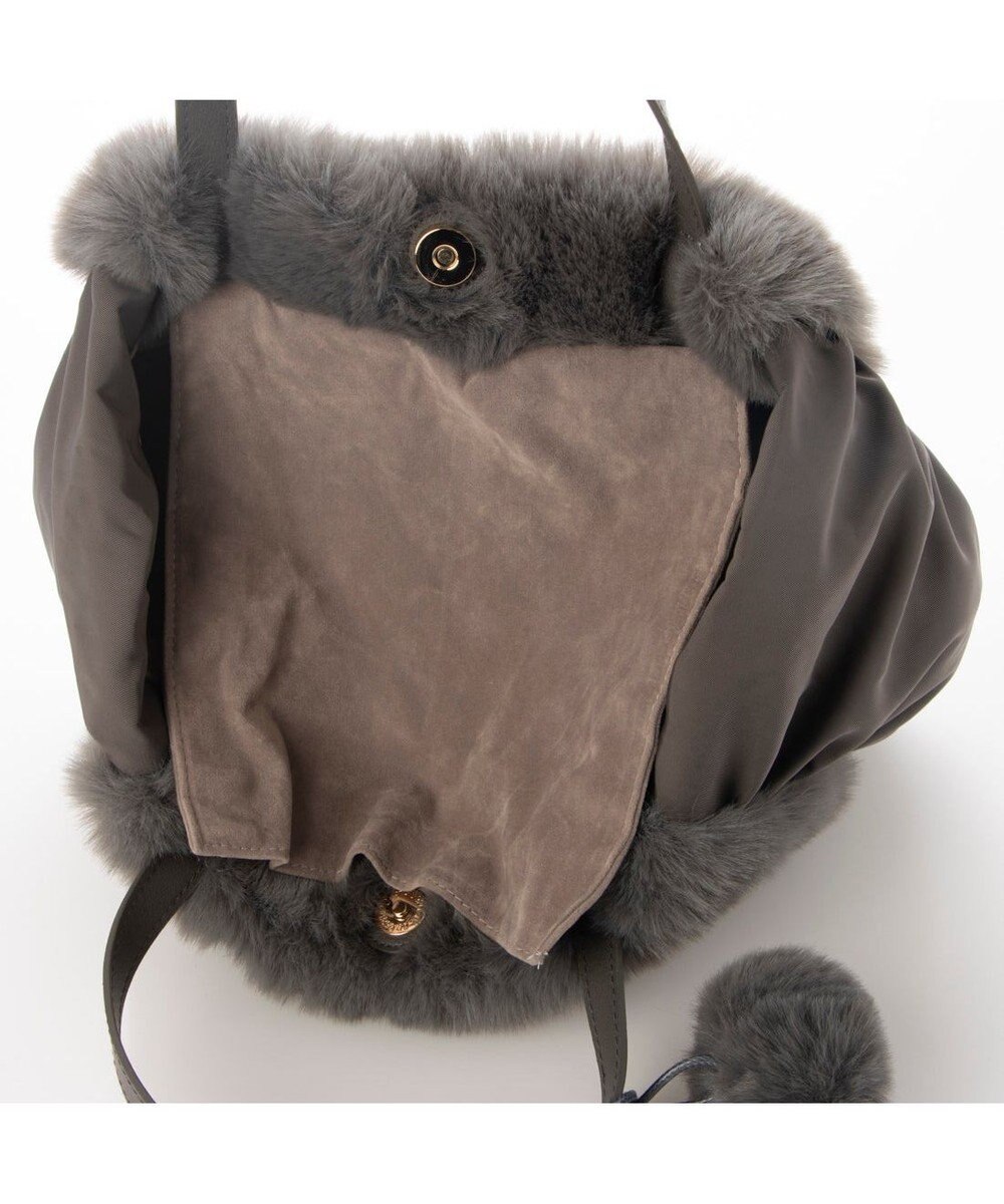 UNBILLION カシュカシュ cachecache / ポンポン付きエコファーラウンド型トートバッグ 