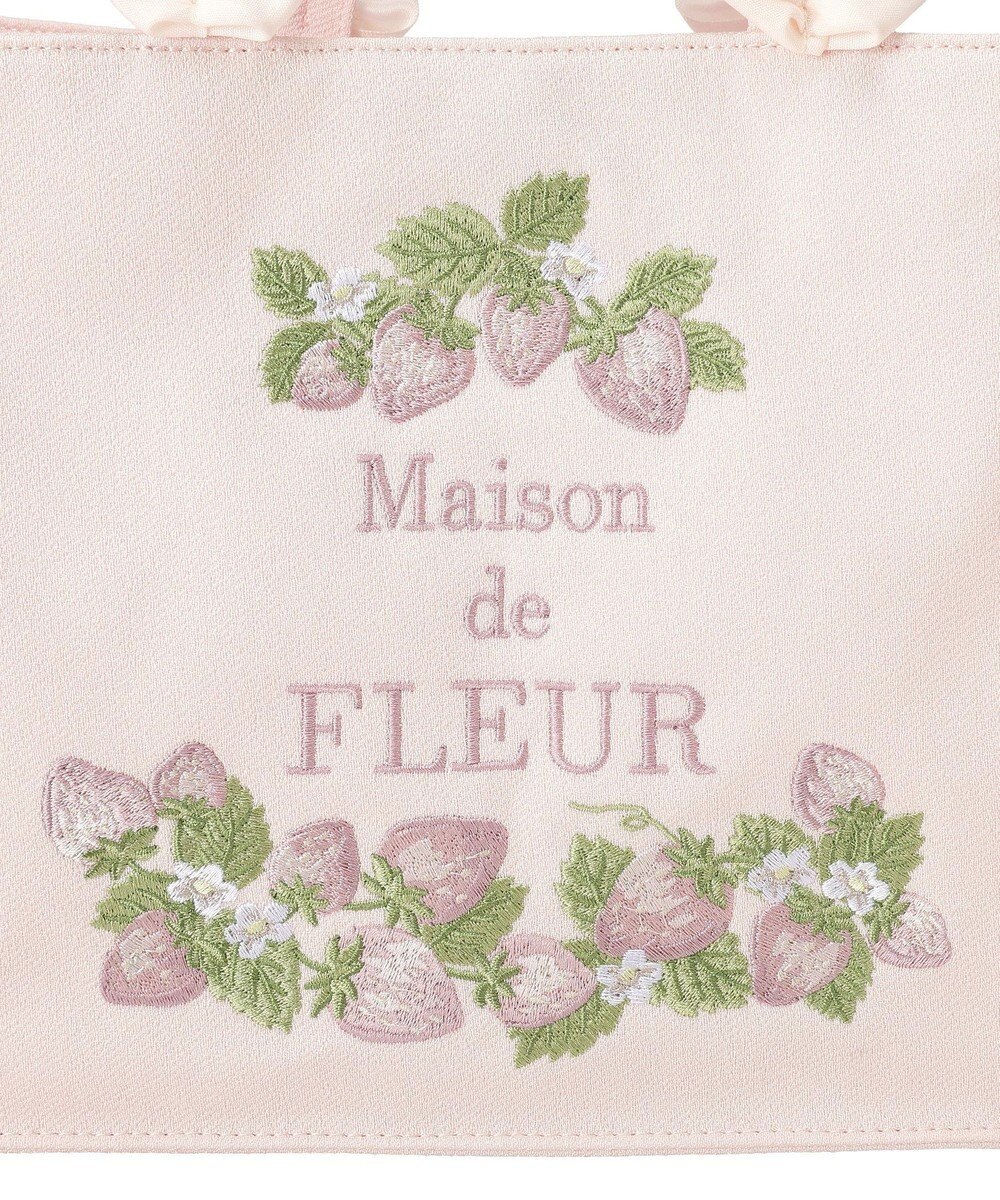 Maison de FLEUR いちごフリルハンドルスクエアトートバッグ 