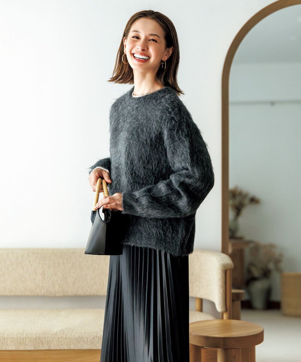 UNFILO 【野呂佳代さん着用】フェイクレザー プリーツスカート 