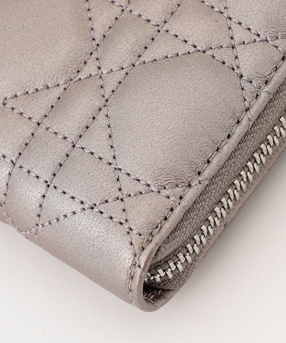 LA BAGAGERIE シープキルティング　ラウンドウォレット 