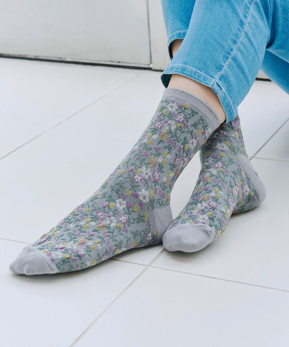 Tiaclasse ジャガード花柄ソックス 