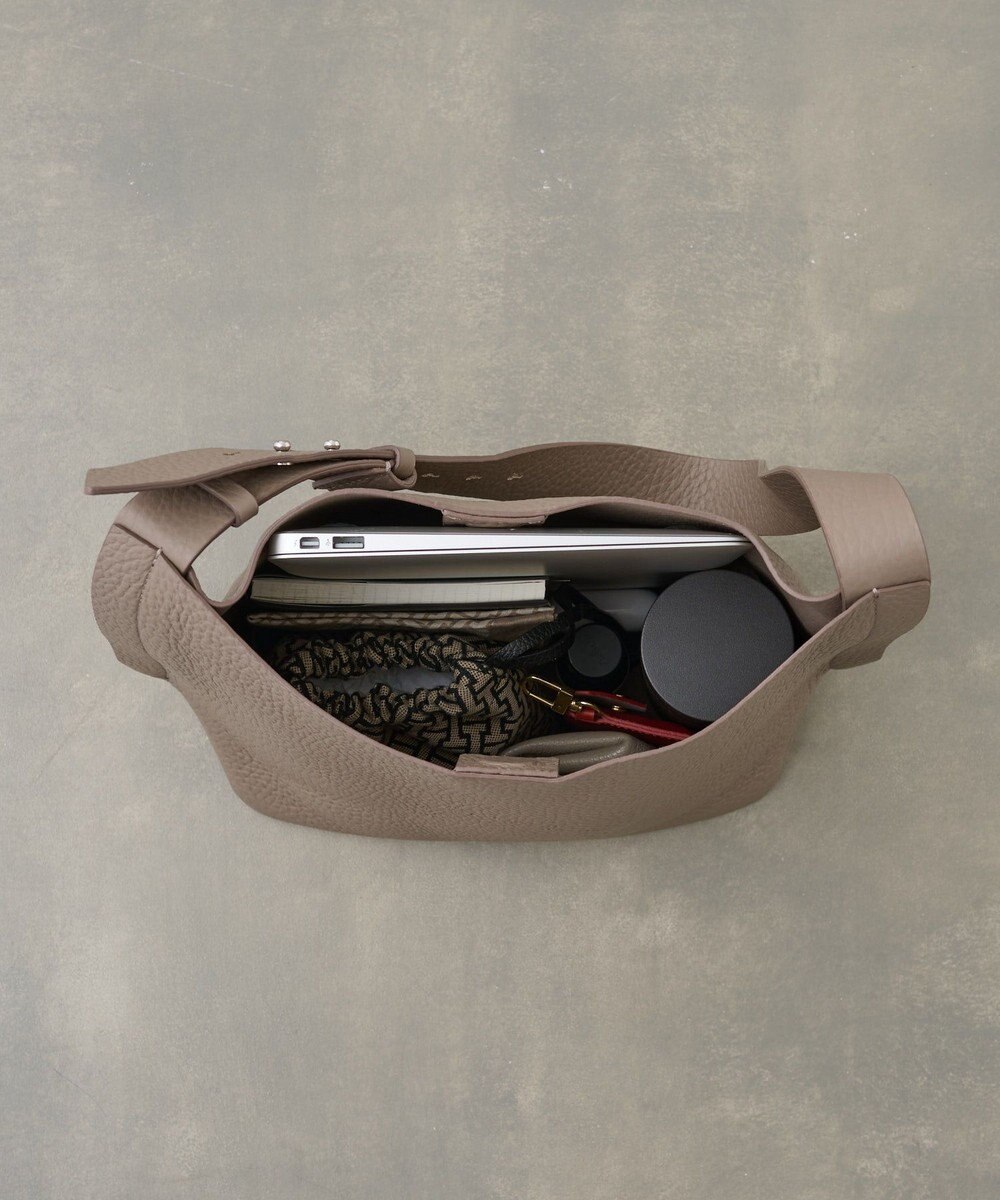 IACUCCI ルオータ ワンハンドルトート ALCE 