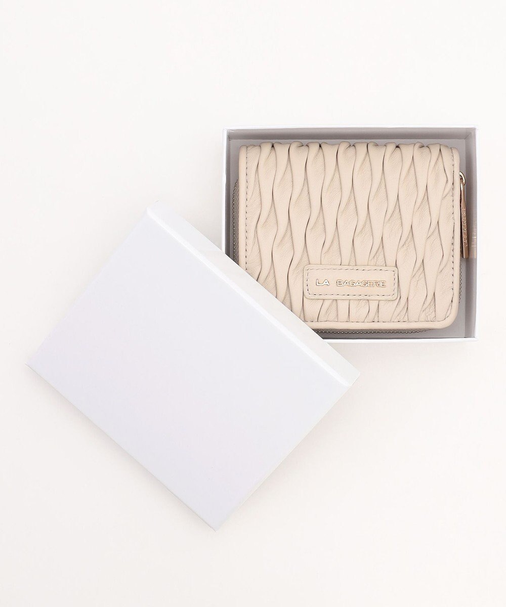 LA BAGAGERIE シープレザープリーツ加工二つ折り財布 