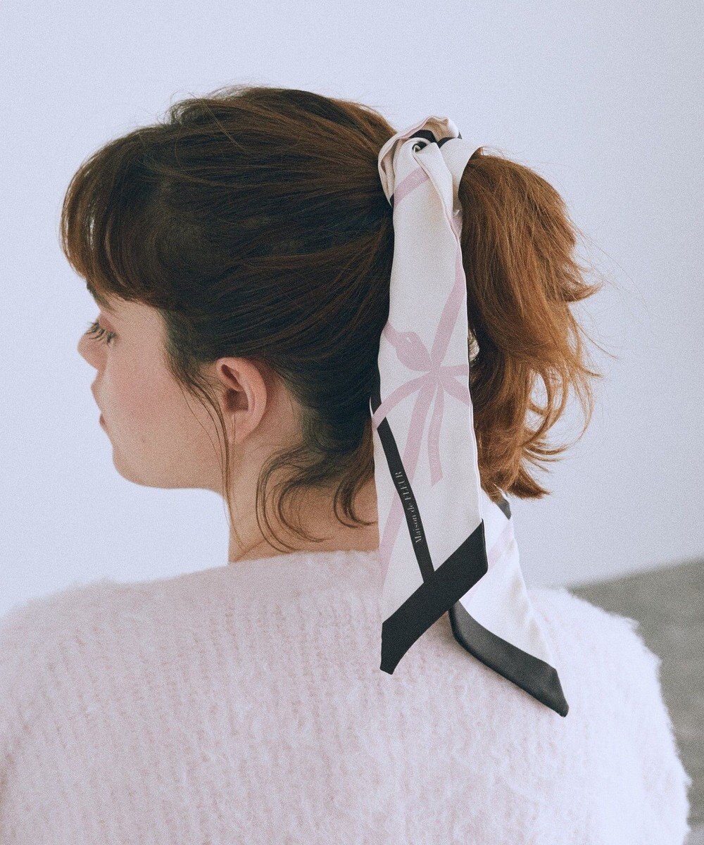 Maison de FLEUR リボンモチーフ柄スカーフ 