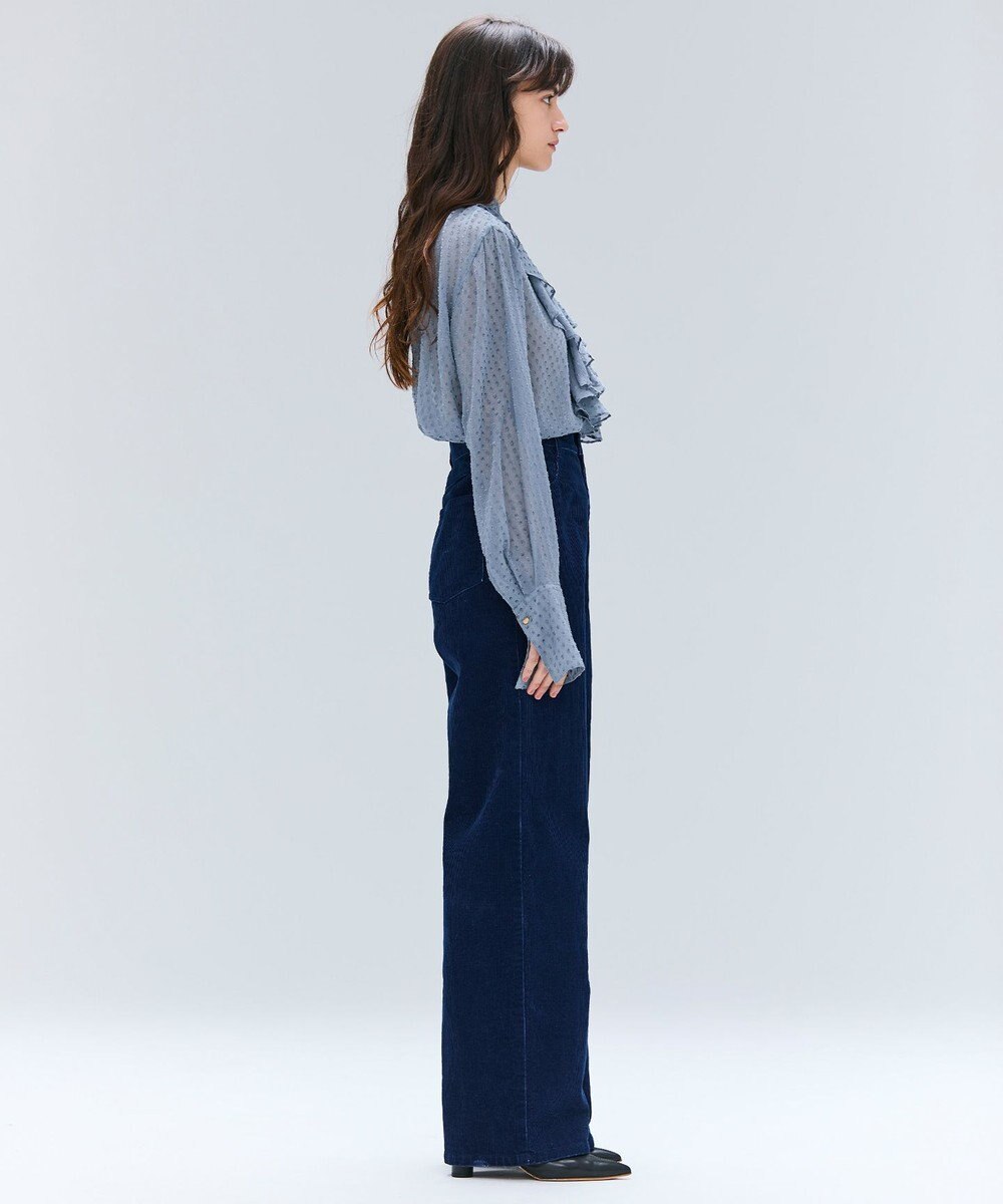 BEIGE， CALLERRY / シルク混ドットラッフルブラウス 