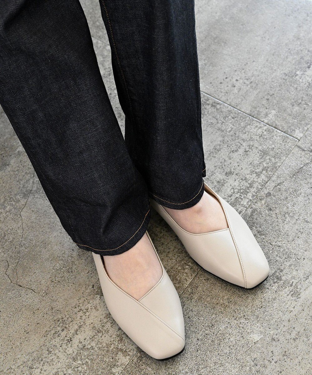 Pointer 日本製 本革Vカットパンプス 