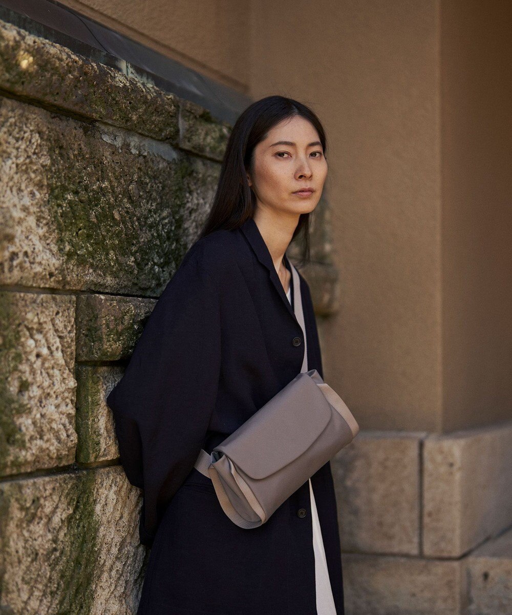 MIYABIYA LAQUOH【撥水加工】ミニマルナイロン ボディバッグ 