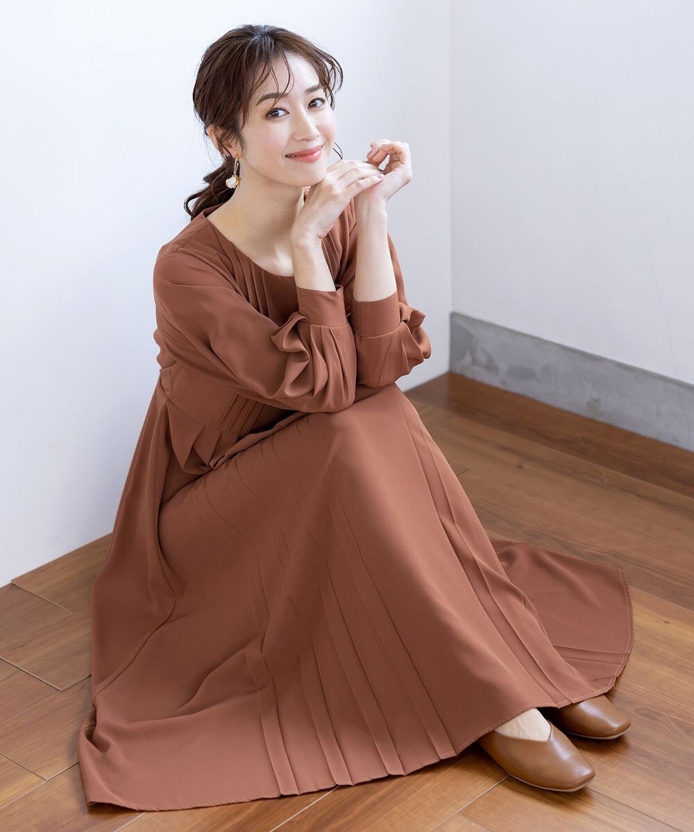 Tiaclasse L 【洗える】シンメトリープリーツワンピース 