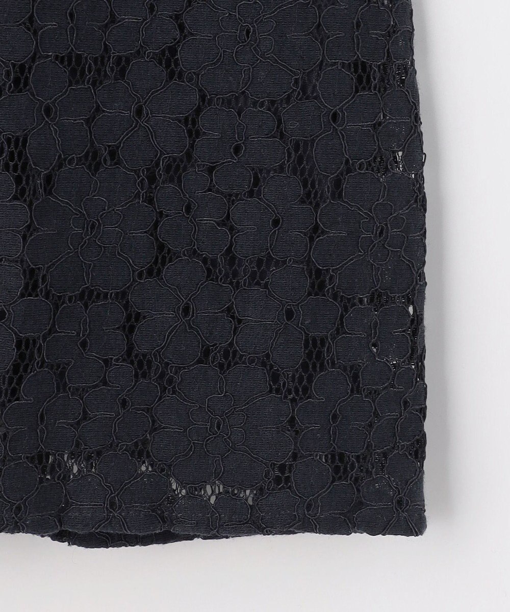 組曲 L 【先行予約・WEB限定】フラワーラッセルレーススタンド襟 ブラウス 