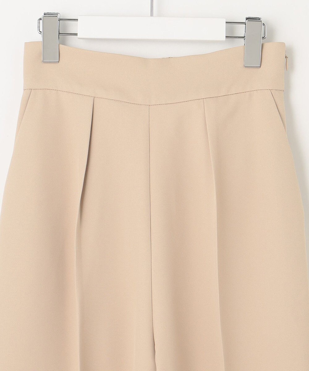 Feroux サスペンダー付きハイウエスト パンツ 