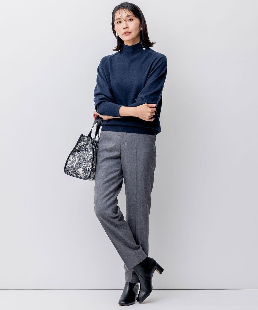 23区 L クリアウールサキソニー テーパードパンツ 