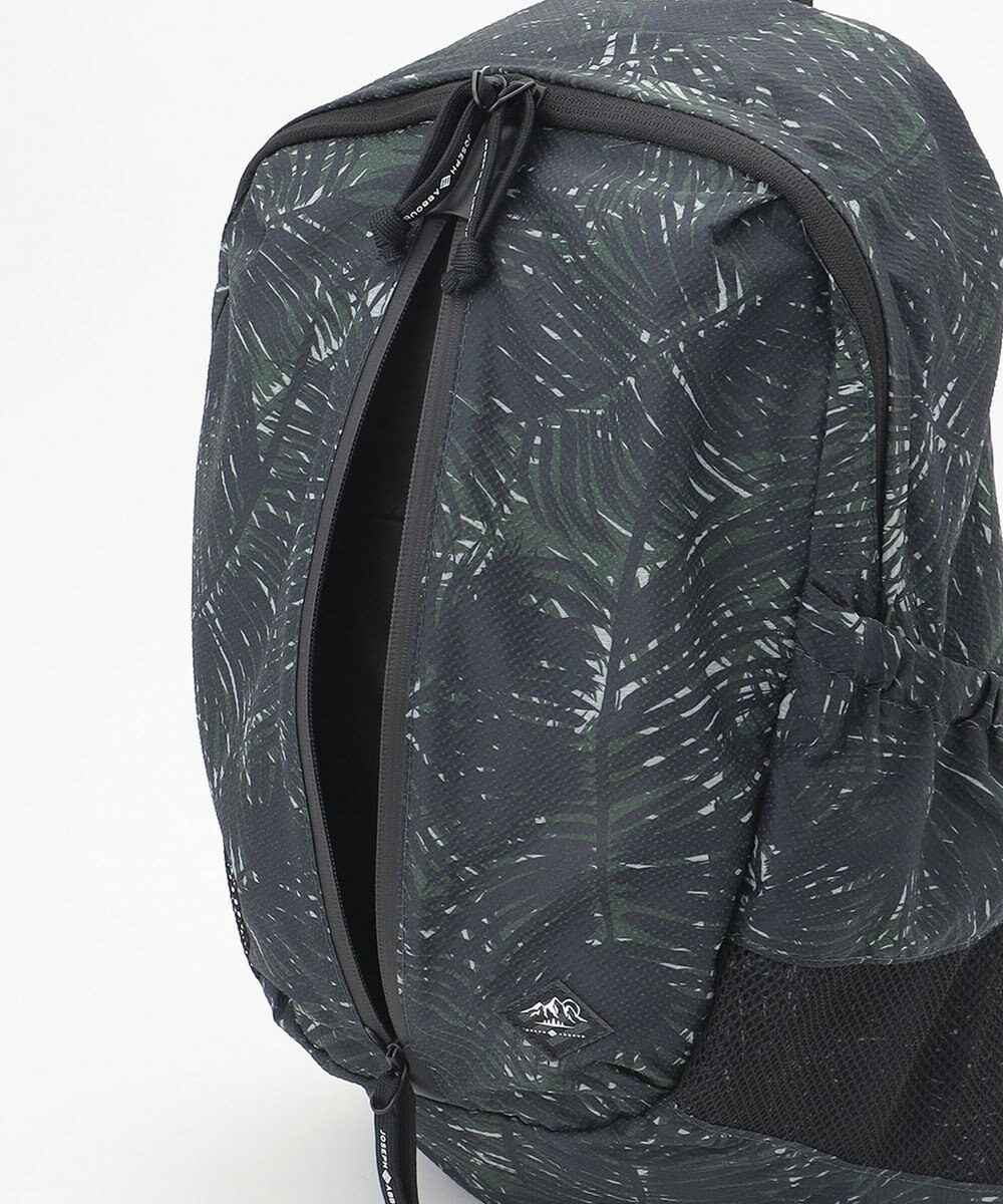 JOSEPH ABBOUD MOUNTAIN 【UNISEX】3Dエンボスリーフ バックパック 