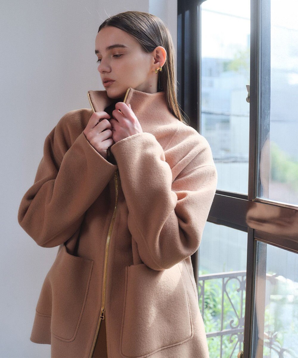 BEIGE， ZION / ウールスタンドカラーショートコート 