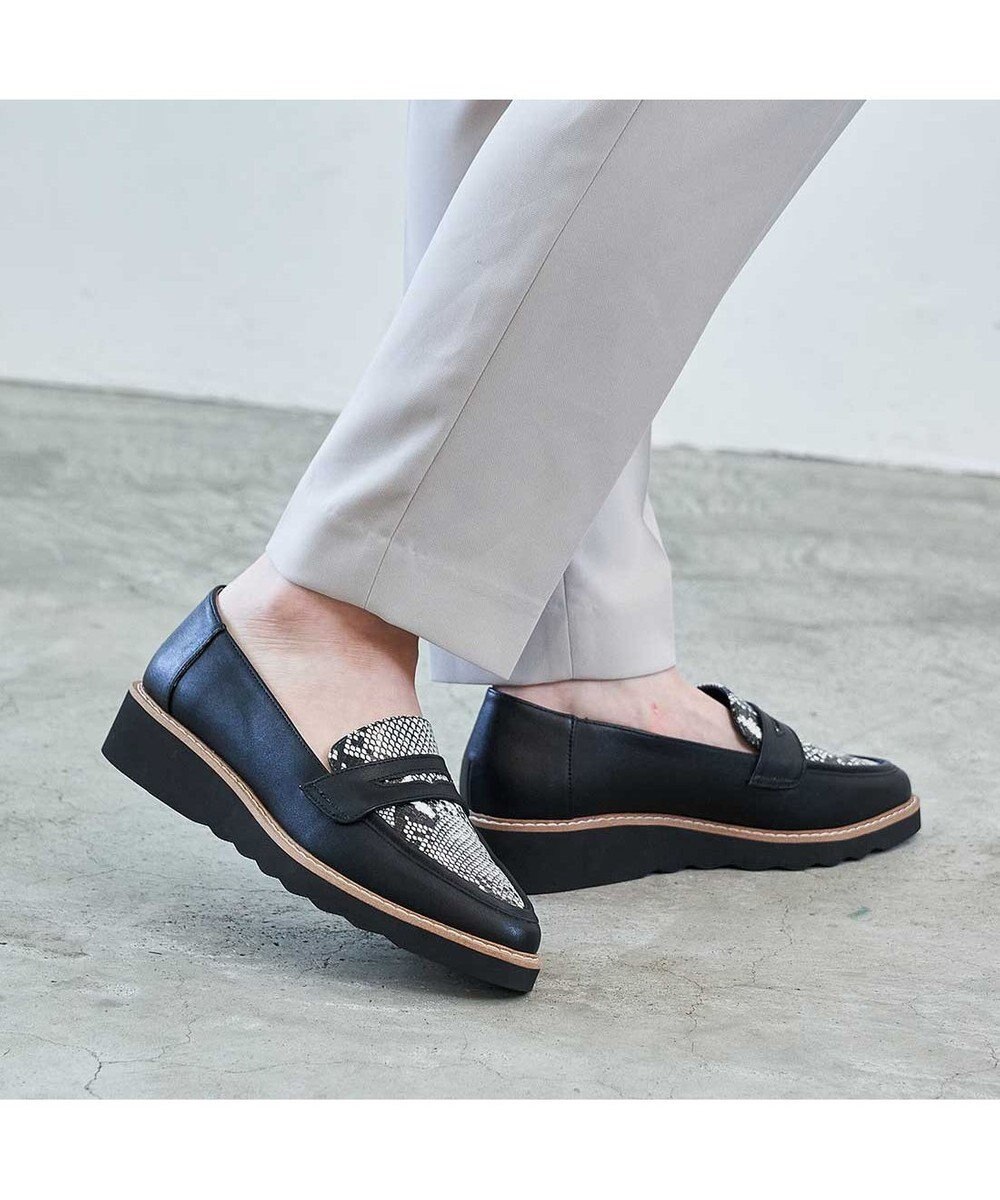 MODE ET JACOMO <carino>【レイン】ポインテッドコインローファー 