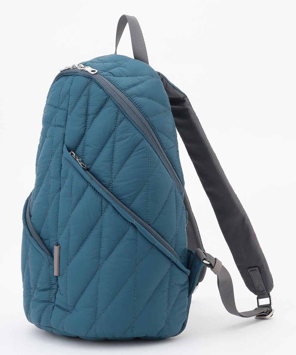 Y'SACCS バイアスキルトリュック 