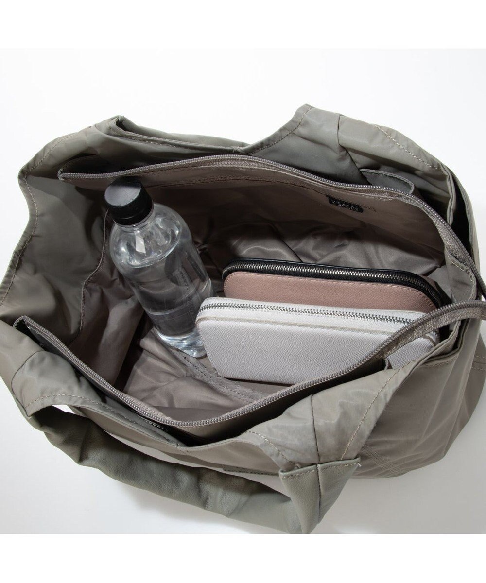 Y'SACCS リサイクルナイロン　ふんわりトート　Mサイズ 