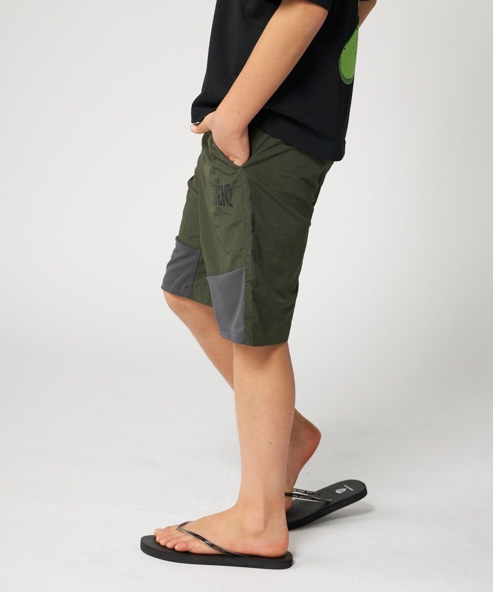 OP／FILA 【SEVEN2】異素材切替ナイロンパンツ 