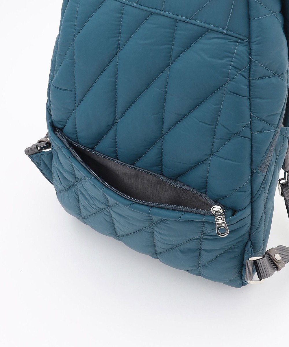 Y'SACCS バイアスキルトリュック 