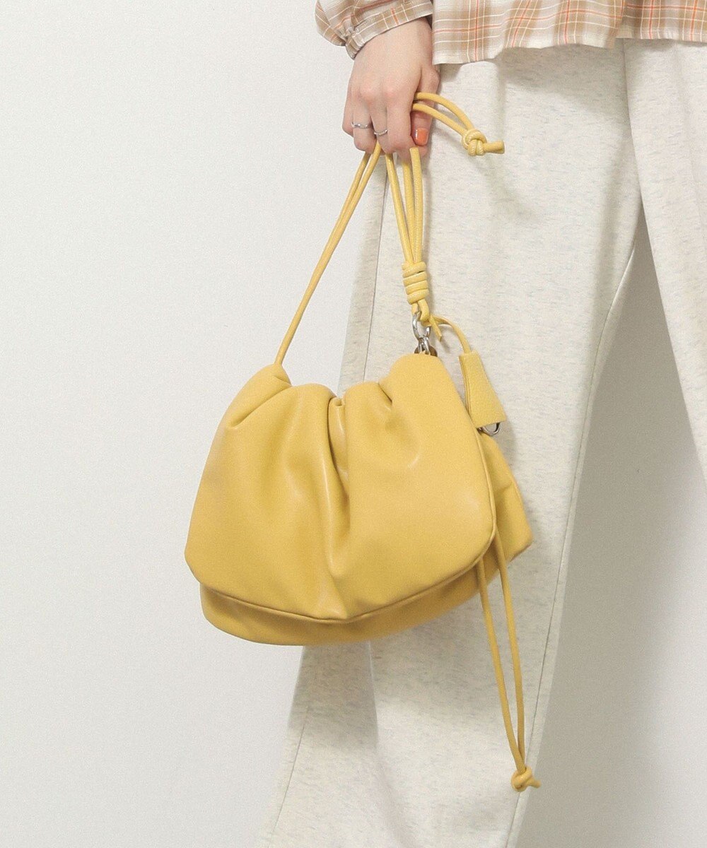 Green Parks パテッドドロストショルダーバッグ 