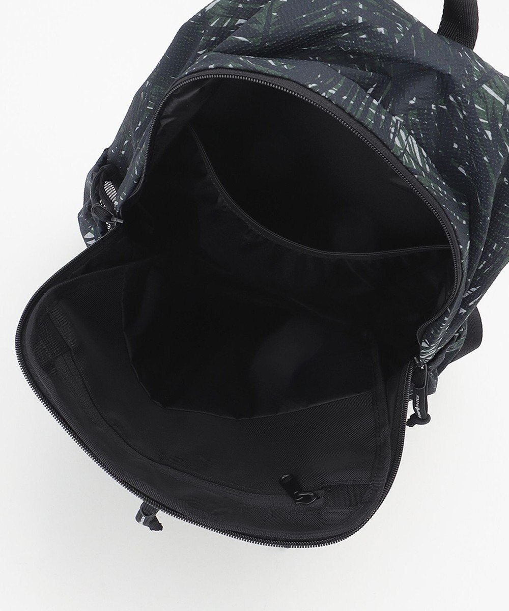 JOSEPH ABBOUD MOUNTAIN 【UNISEX】3Dエンボスリーフ バックパック 