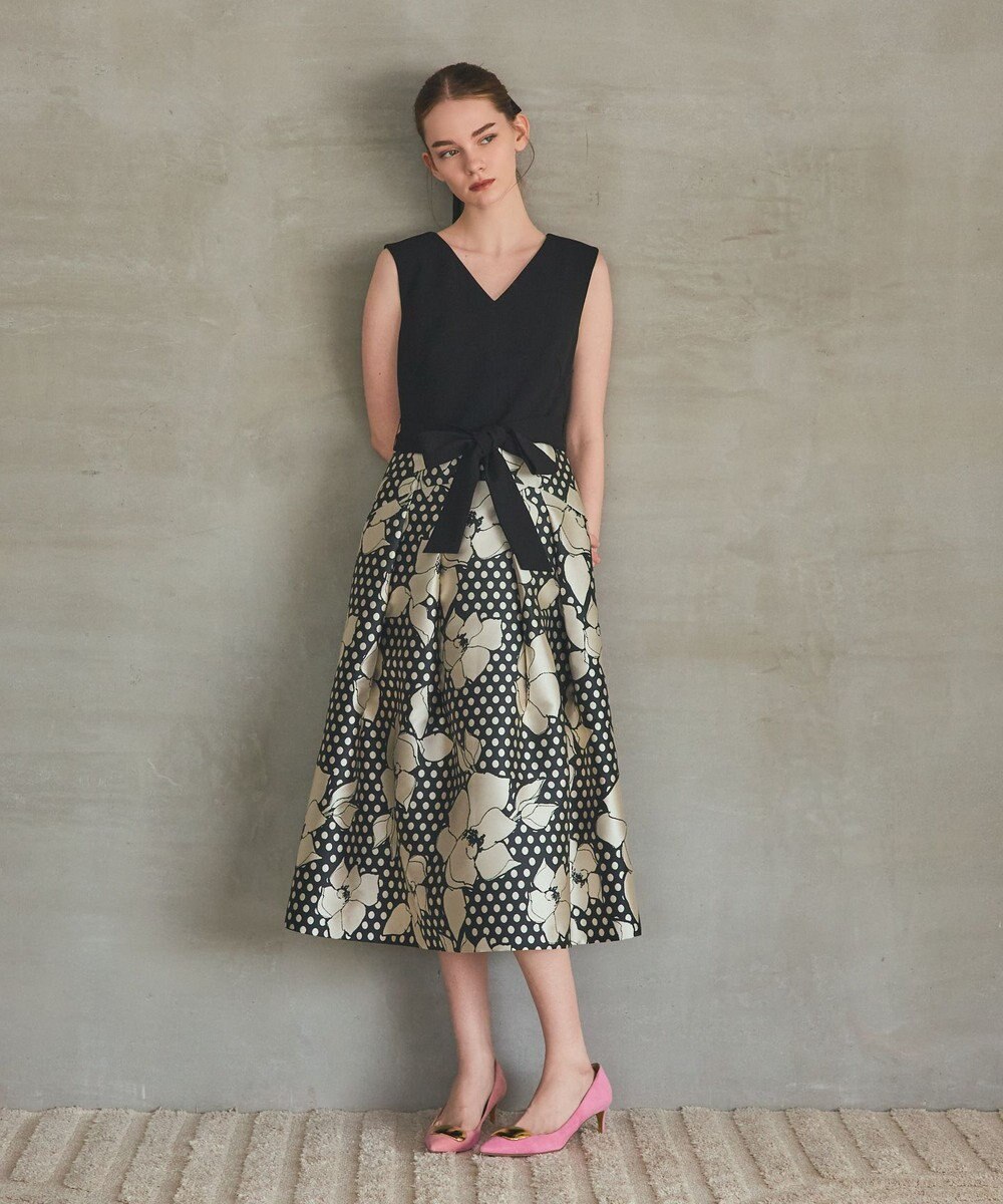 GRACE CONTINENTAL ドットボタニカルジャガードドレス 