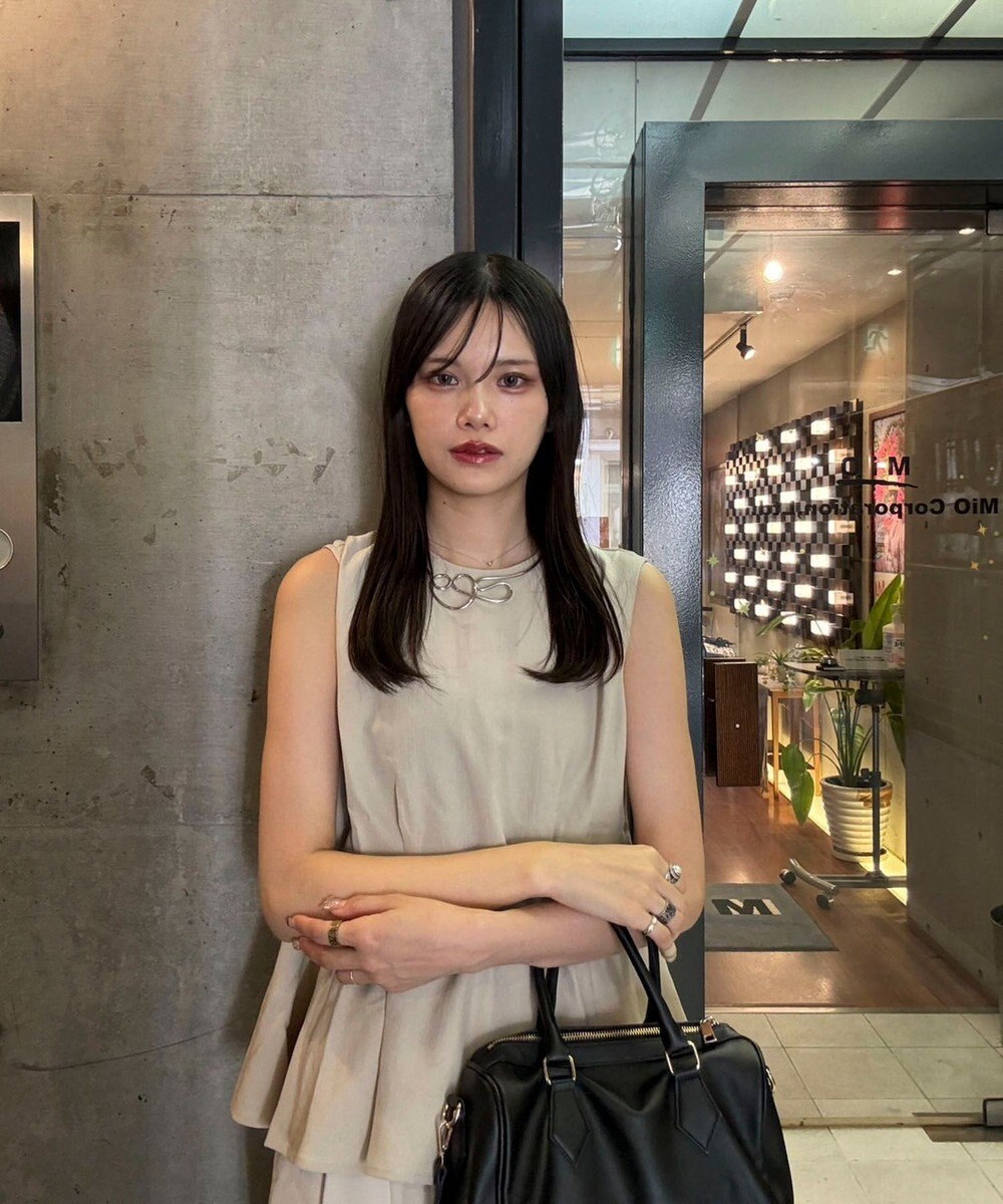 Green Parks AnriettMusee ノースリーブタックペプラムブラウス 