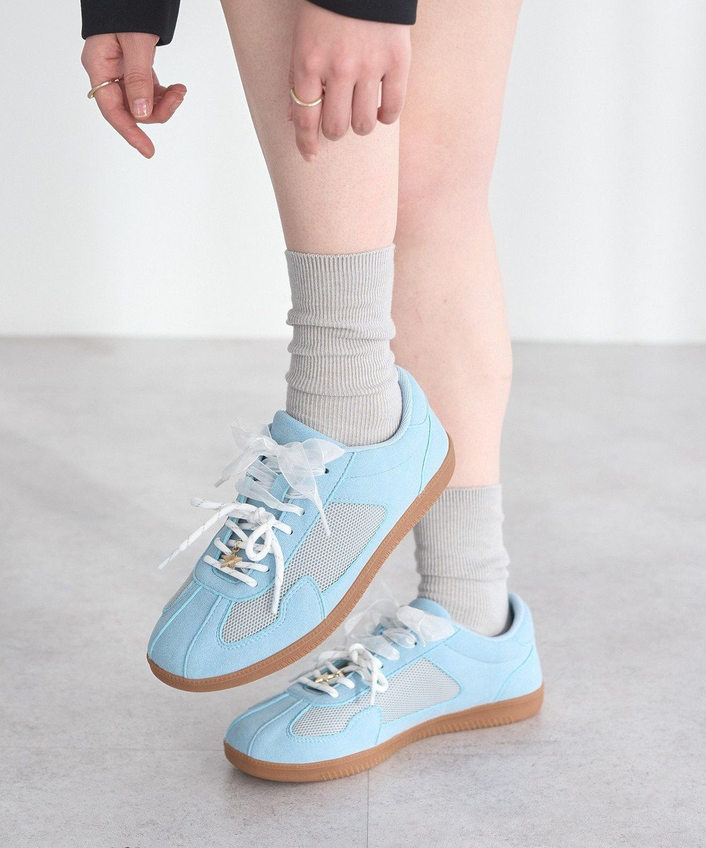 earth music&ecology チャーム付きＷリボンスニーカー 