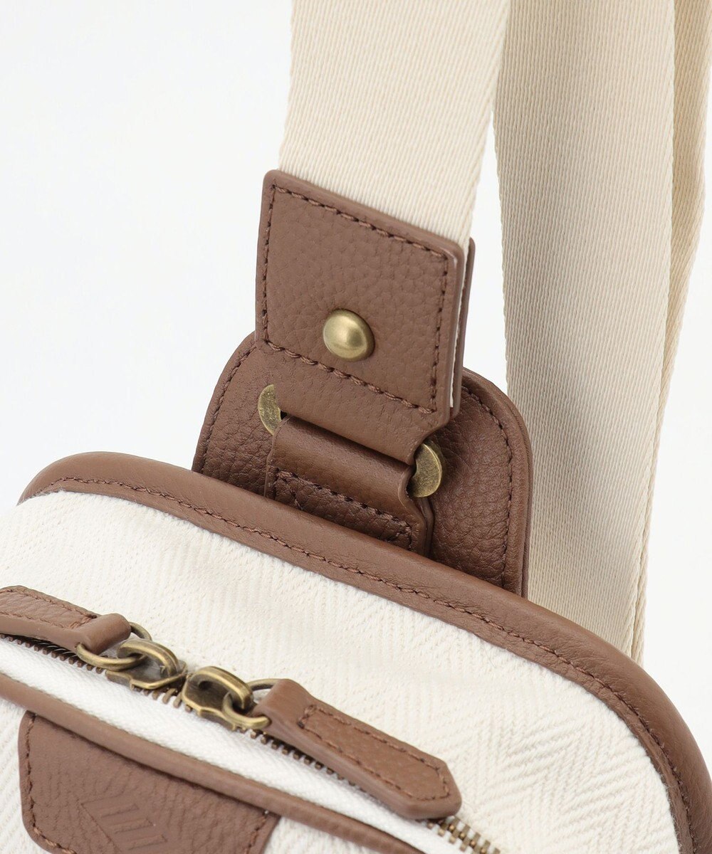 JOSEPH ABBOUD 【軽量/コンパクト】 ヘリンボンキャンバス ボディバッグ 