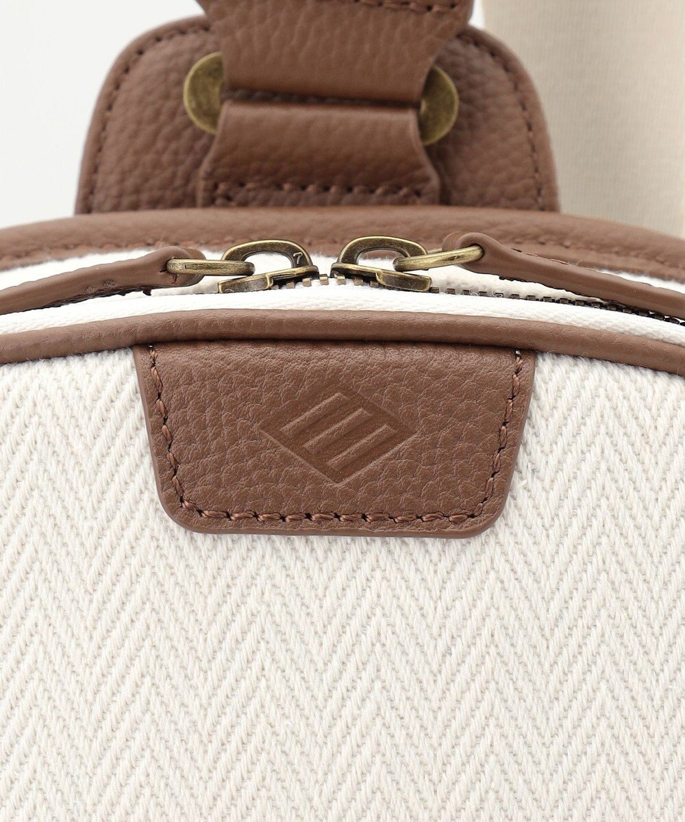 JOSEPH ABBOUD 【軽量/コンパクト】 ヘリンボンキャンバス ボディバッグ 