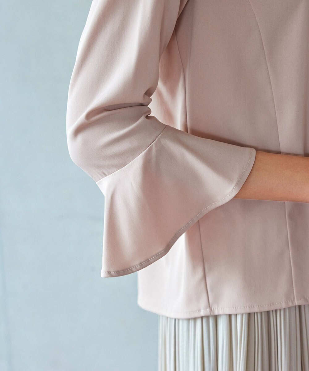 Tiaclasse 【洗える】ハートネックフレア袖ブラウス 