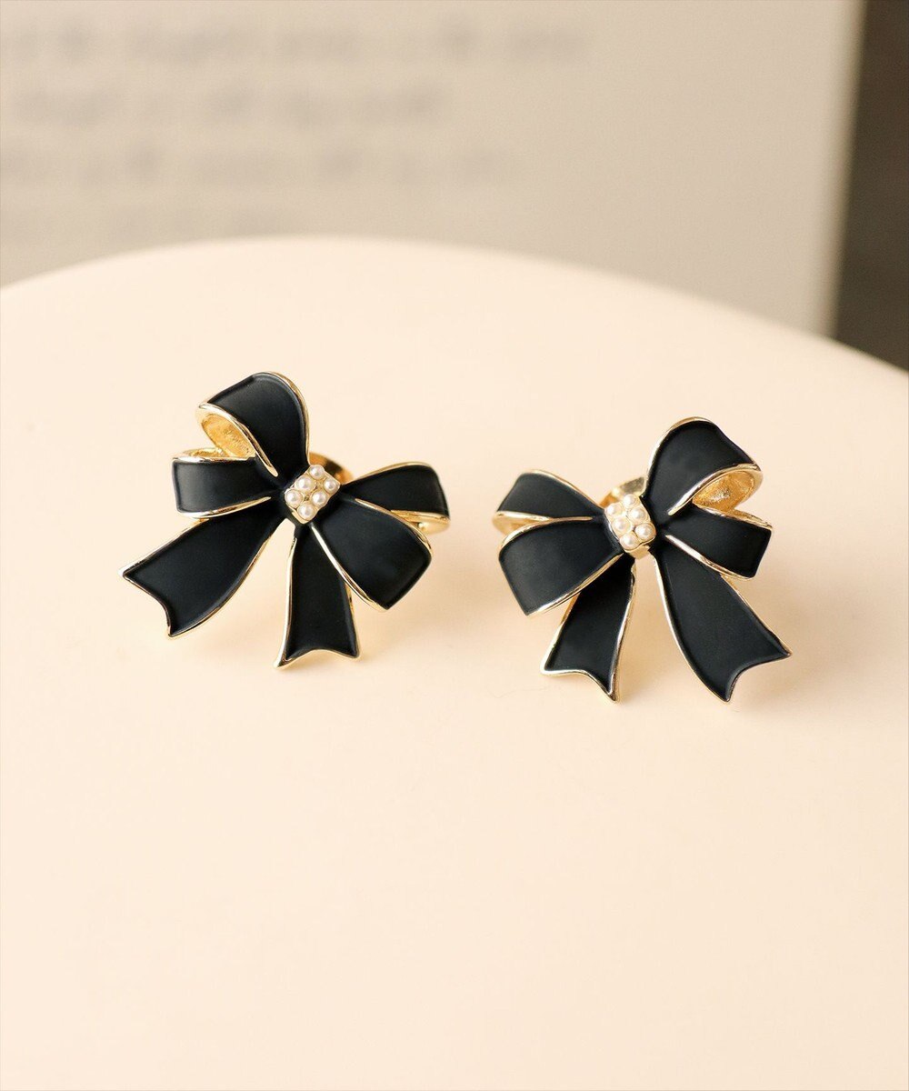 Tiaclasse   【金属アレルギー対応】リボンモチーフピアス 