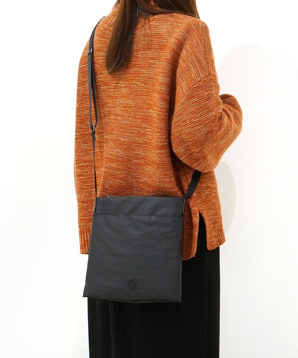 FOLNA RD グリンザ・コーデュラナイロンショルダーバッグ 