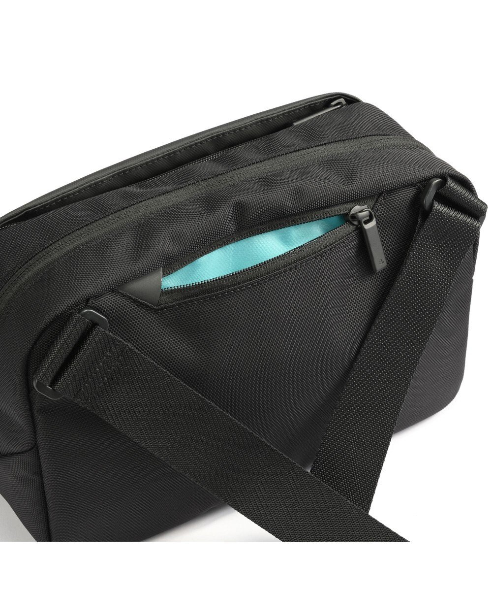 ACE BAGS & LUGGAGE ace. ラグレンティスクロス ショルダーバッグ 横 撥水 68792 エース 