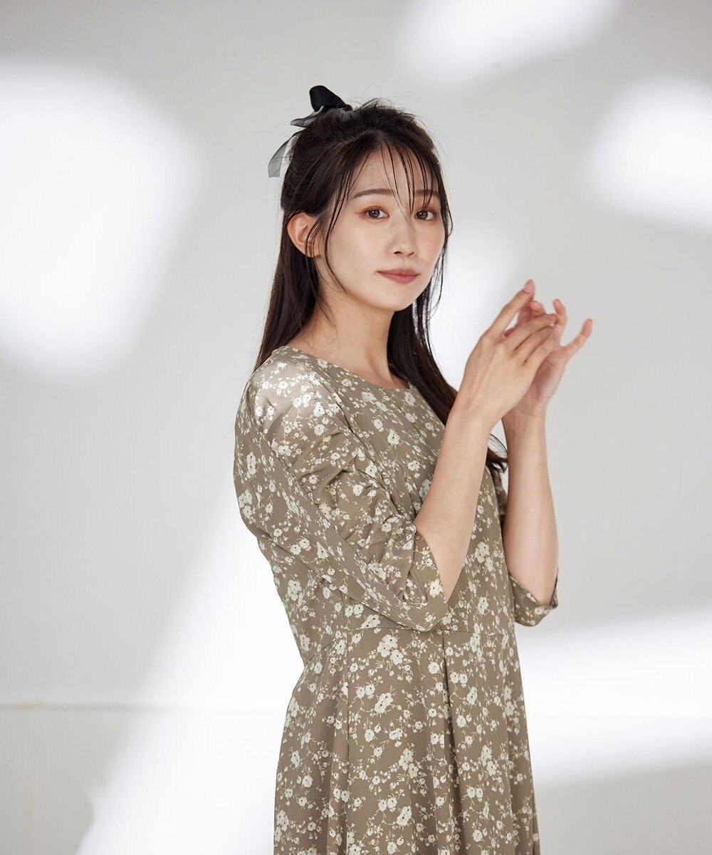 Tiaclasse 【洗える】ギャザースリーブ花柄ワンピース 