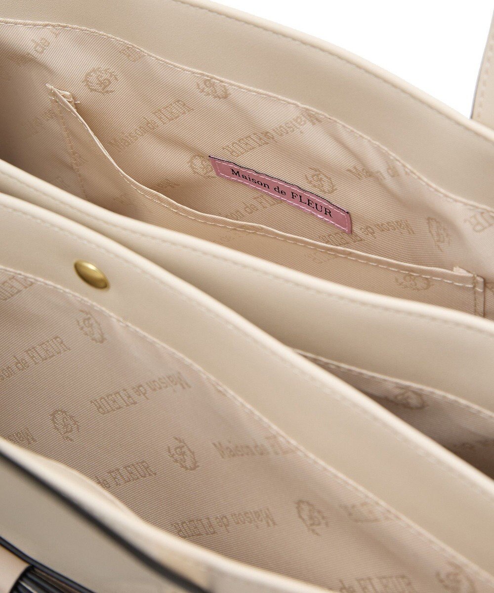 Maison de FLEUR フロントリボン3ルームトートバッグ 