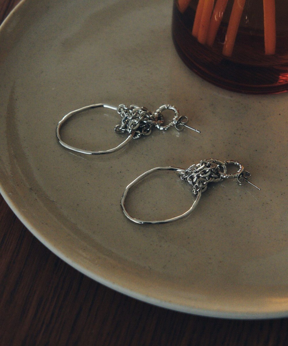 YECCA VECCA フープチェーンピアス 