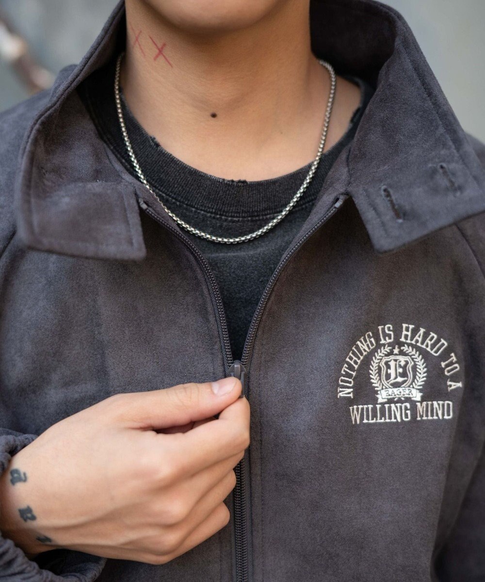 WEGO 【ユニセックス着用ITEM/MLサイズ展開】フェイクスウェードロゴスウィングトップ 