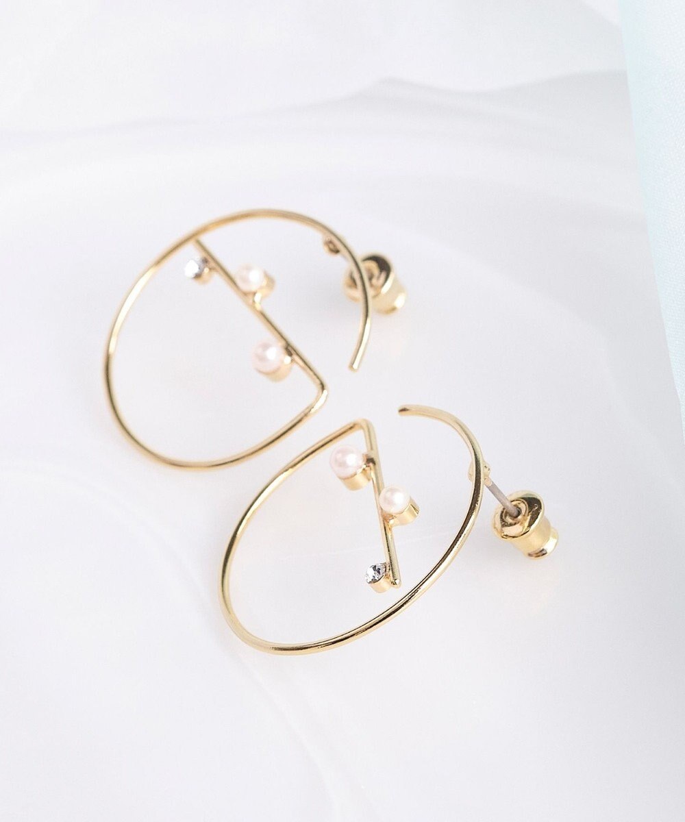 Phoebe エラボレイトパールピアス 