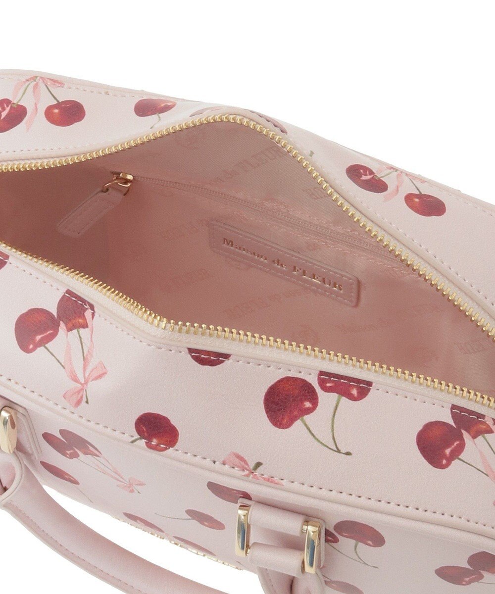 Maison de FLEUR チェリー柄ボストンバッグ 