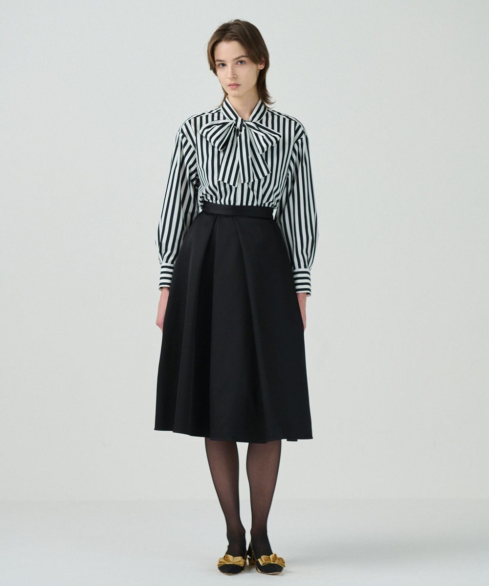 GRACE CONTINENTAL ボリュームサテンタックスカート 