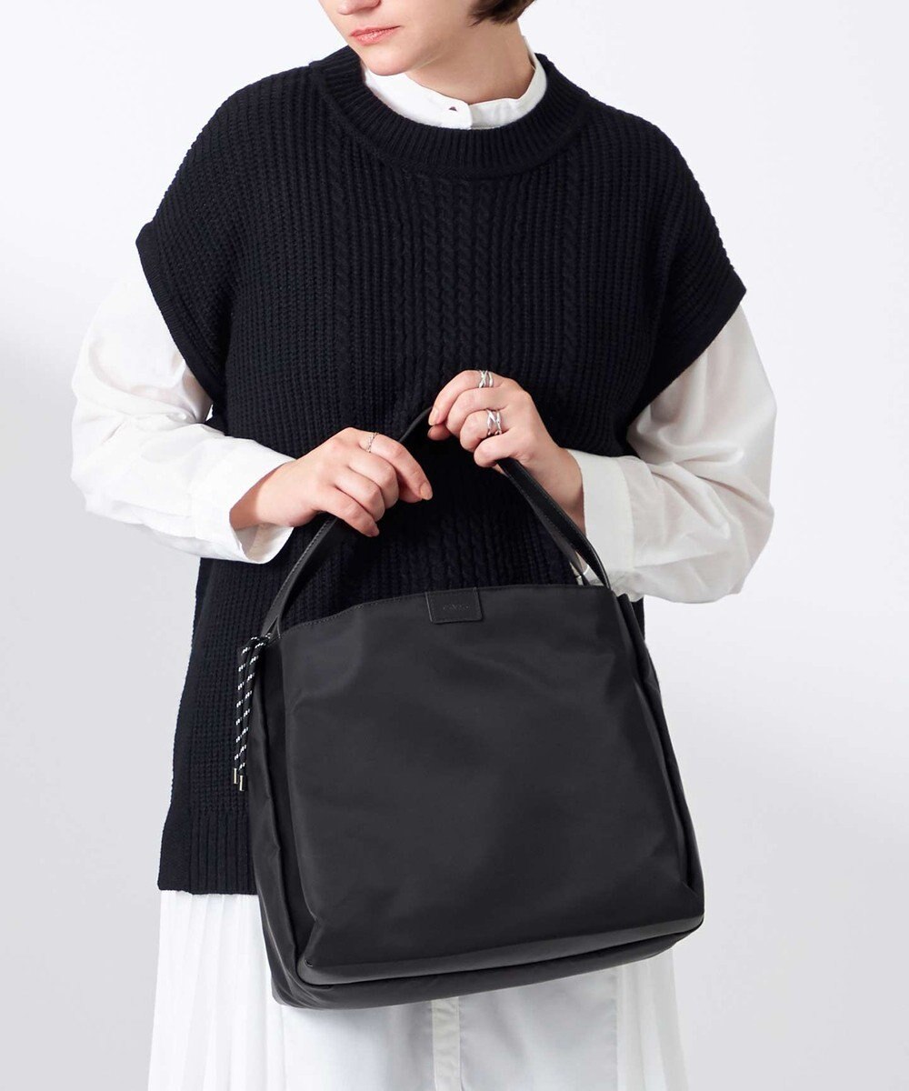 Y'SACCS 【大人のおしゃれ手帖10月号掲載】市川実和子×Y'SACCS　ナイロンすっきりトート 