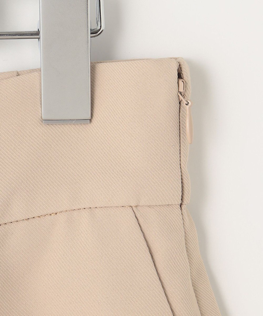 Feroux サスペンダー付きハイウエスト パンツ 