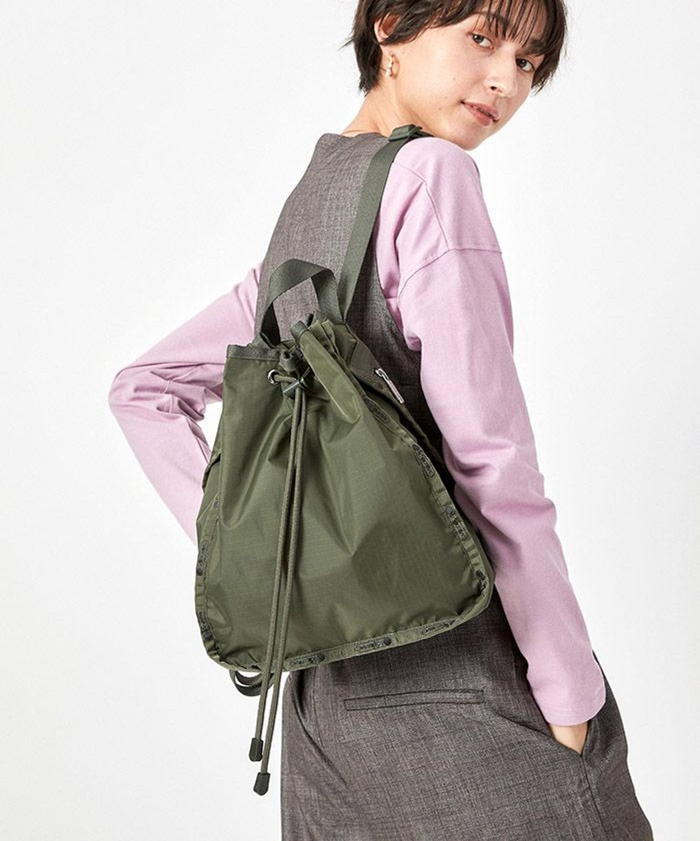 LeSportsac CINCH BACKPACK/ダークオリーブ　 ダークオリーブ