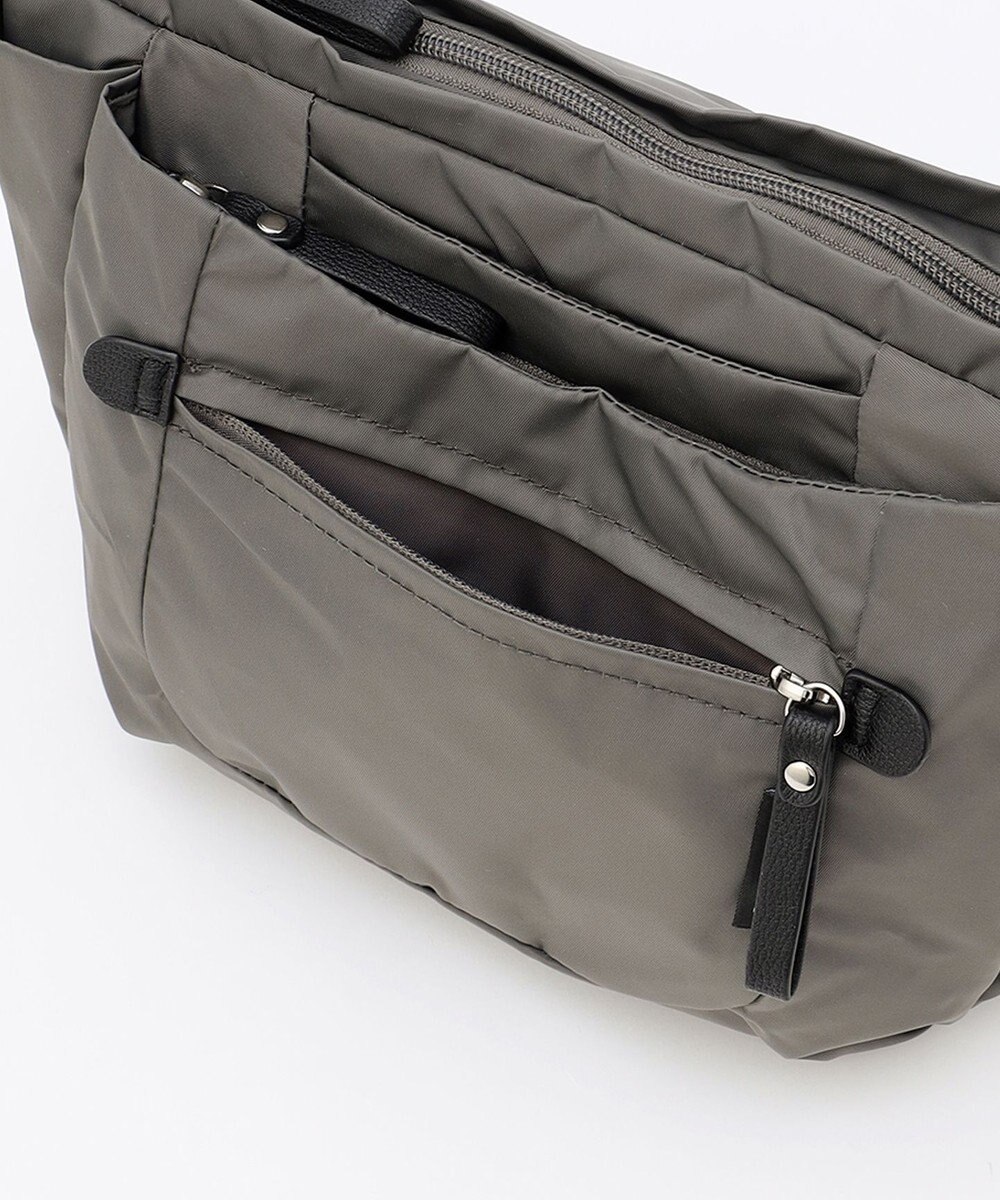 LA BAGAGERIE 【MONICA】ラウンドショルダーバッグ 