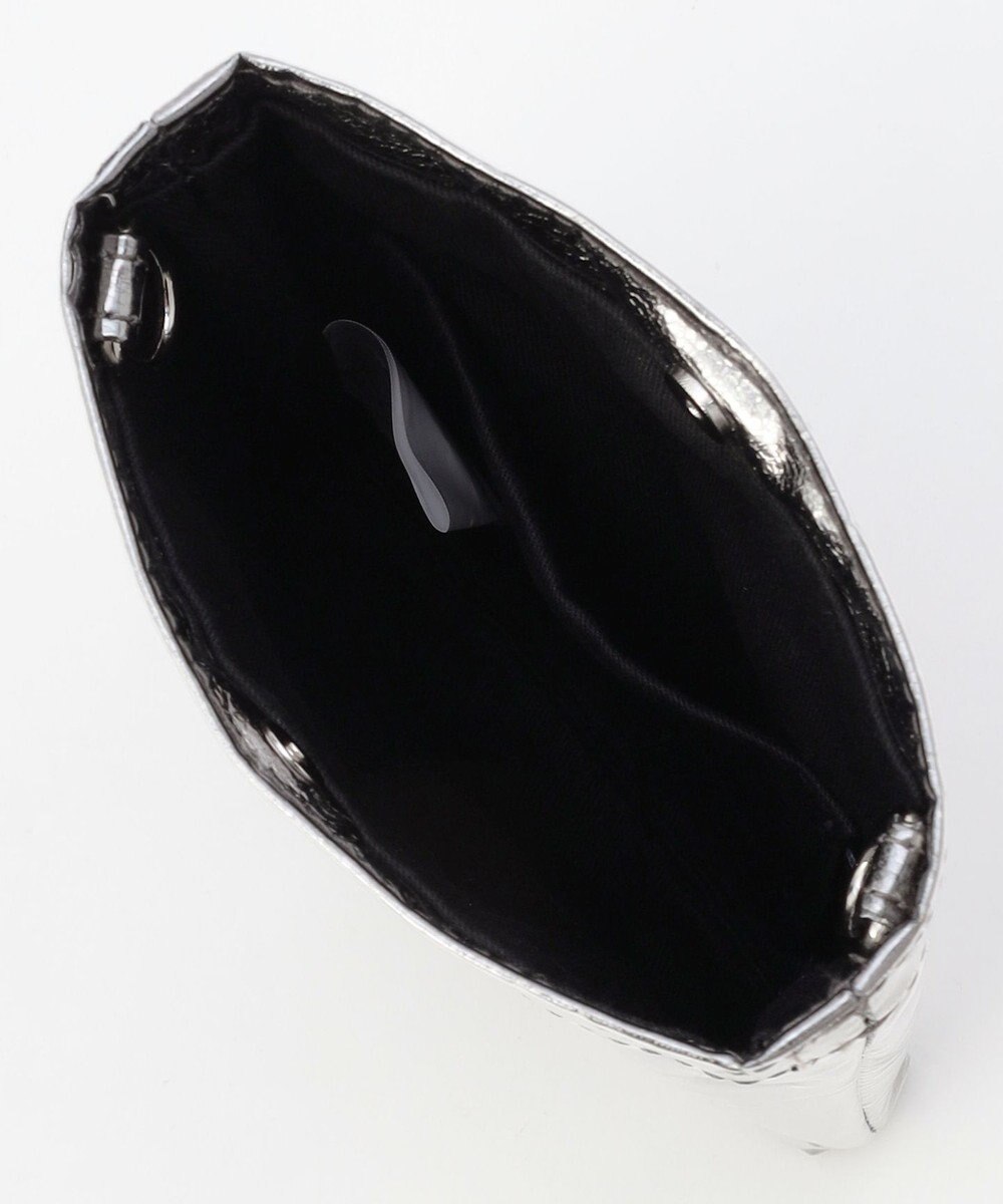 Y'SACCS PVCメタリックショルダーバッグ 